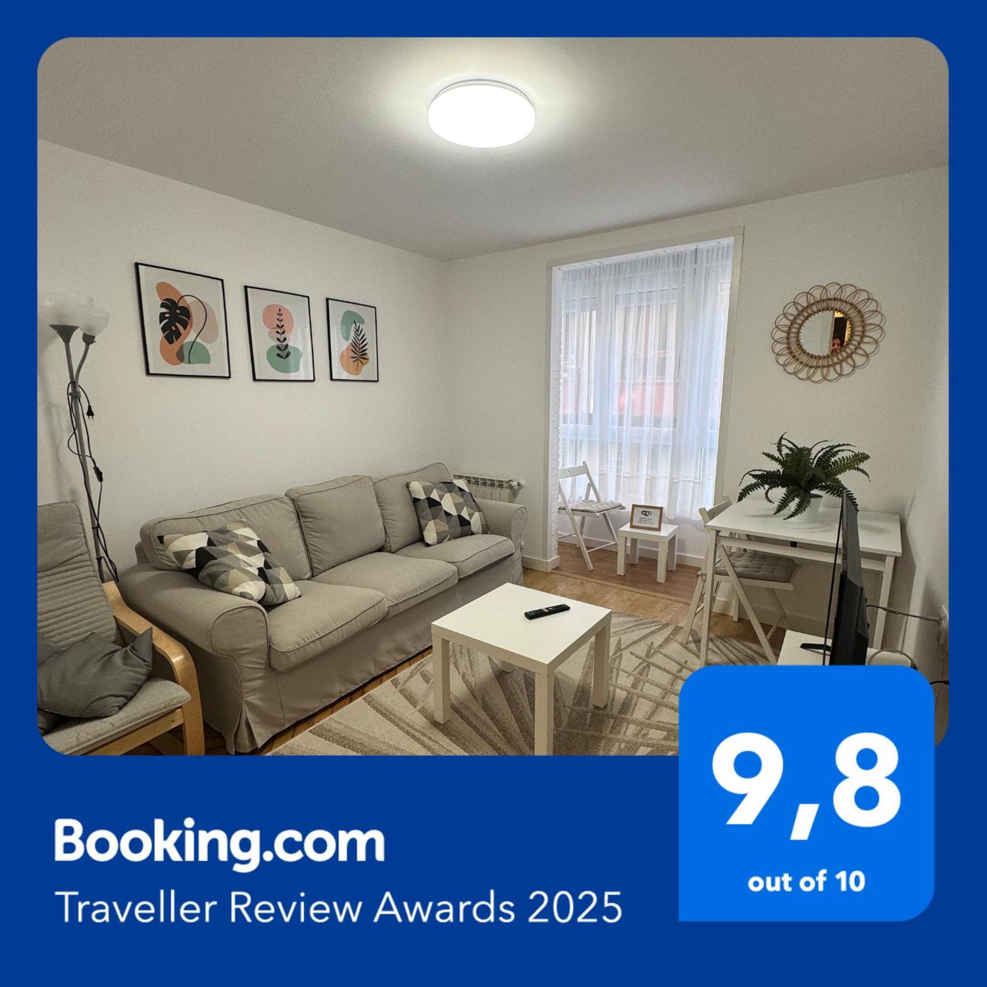 Apartamento Acogedor Santander Bagian luar foto